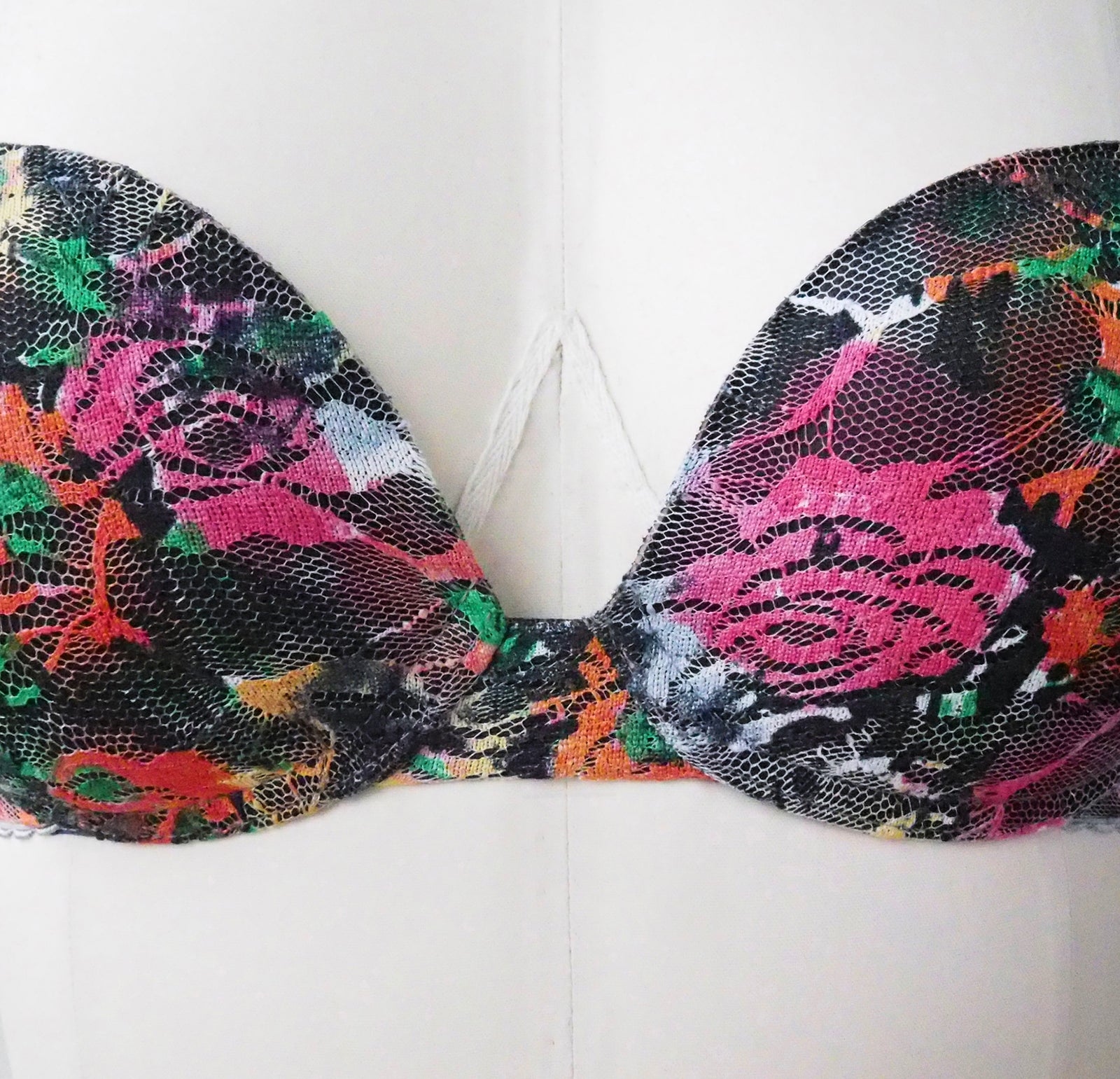 super soft foam bra with full netting and a printed design on it –